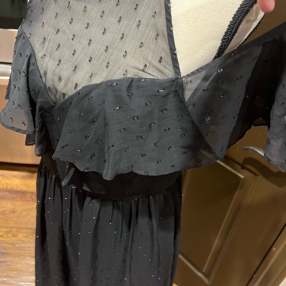 NWT BCBGeneration Women's Halter Cold Shoulder Ruffle Sz 10 Black Holiday Dress - Picture 3 of 7